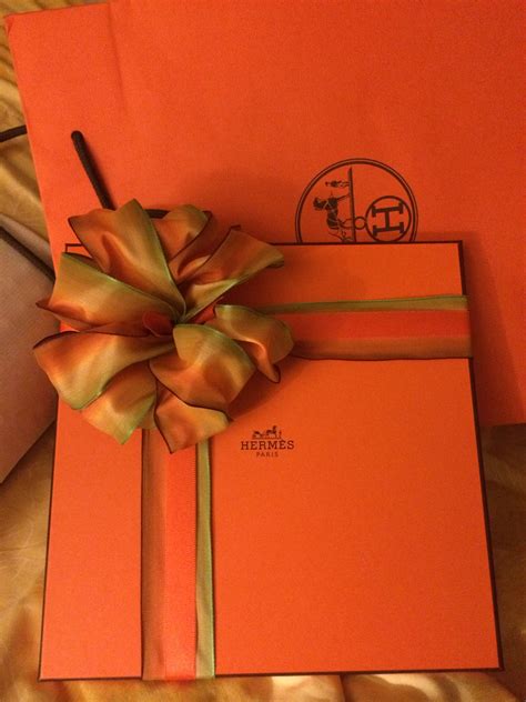 hermes gift card wrap